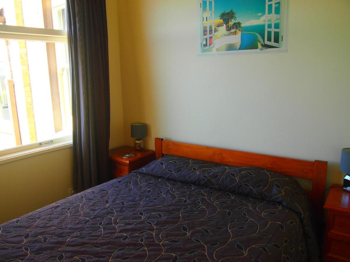 Manor Views Nz Hotel Huntly Buitenkant foto